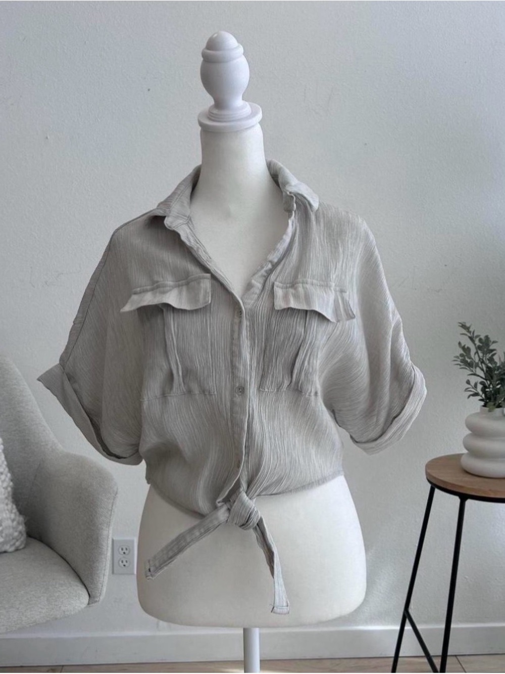 HYFVE Light Gray Textured Button-Up Shirt - Picture 2 of 6